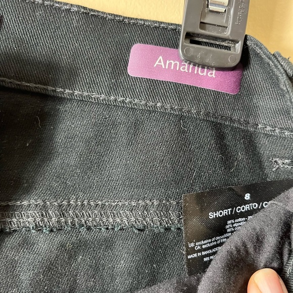 NWT Gloria Vanderbilt Amanda Original Slimming Jean Black Size 8 Short Petite - Picture 8 of 10